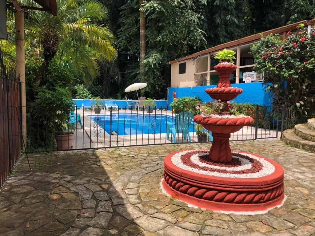 Hospedaje Colibri Manuel Antonio Exterior foto