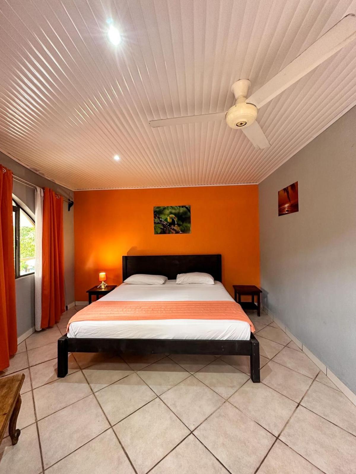 Hospedaje Colibri Manuel Antonio Exterior foto