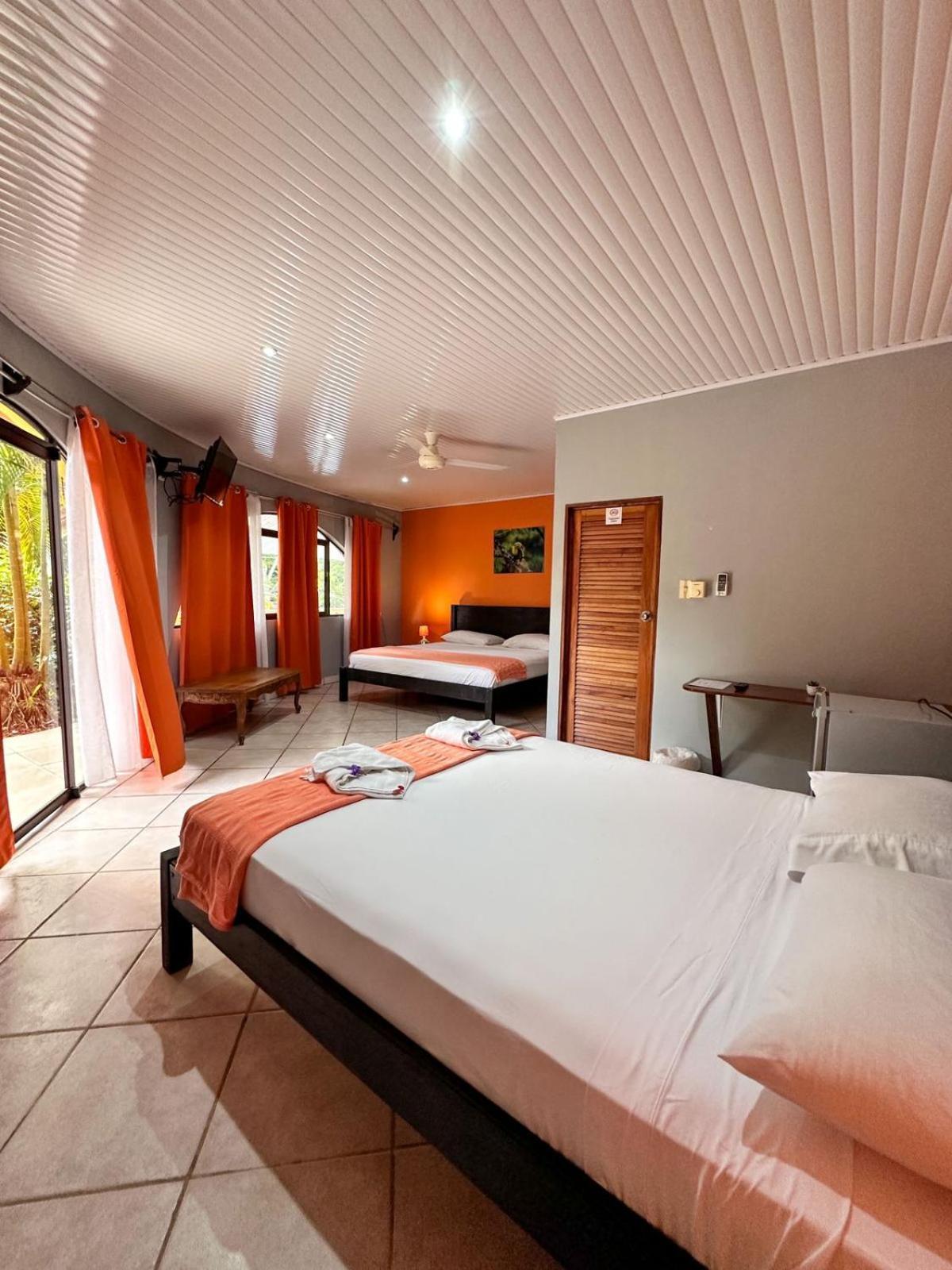 Hospedaje Colibri Manuel Antonio Exterior foto