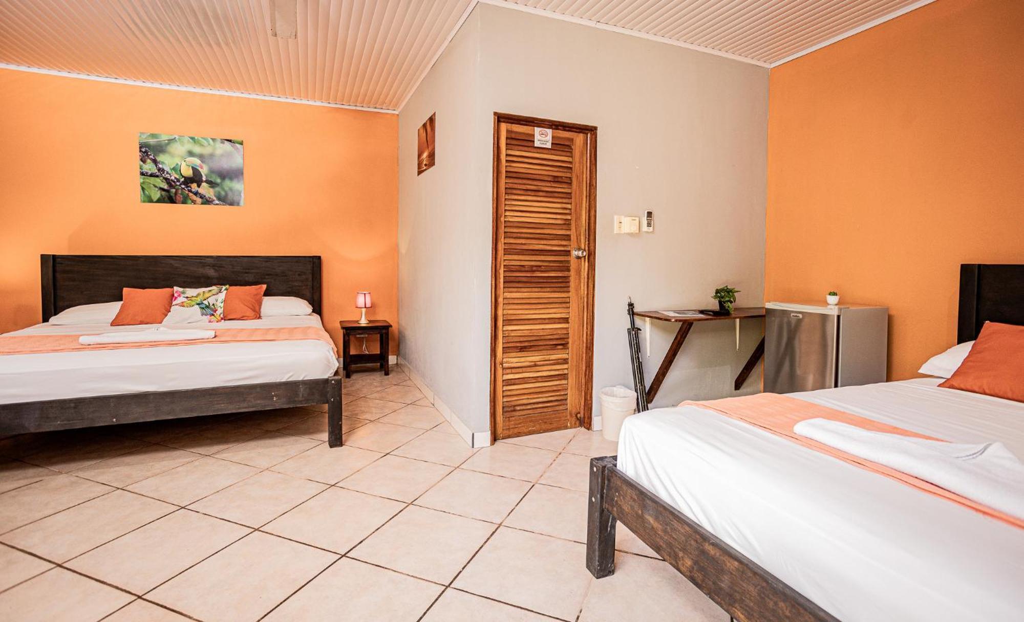 Hospedaje Colibri Manuel Antonio Exterior foto